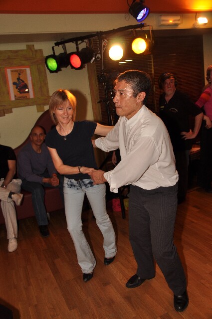min 2009 05 06 cargo club 485